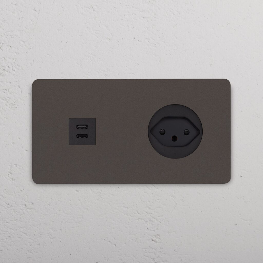Grove Gniazdo USB-C 30W i szwajcarskie typu J w podwójnej ramce – Brąz, Czarny