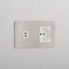 Grove Gniazdo USB-C 30 W i Schuko/Bipasso w podwójnej ramce – Polerowany nikiel, Biały
