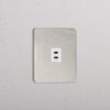 Grove Gniazdo USB-C 30 W w pojedynczej ramce – Polerowany nikiel, Biały
