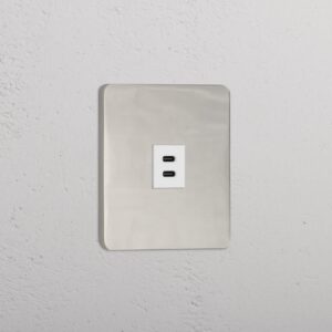 Grove Gniazdo USB-C 30 W w pojedynczej ramce – Polerowany nikiel, Biały