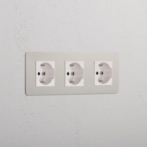 Kew Gniazdo Schuko/Bipasso x 3 w potrójnej ramce – Polerowany nikiel, Biały