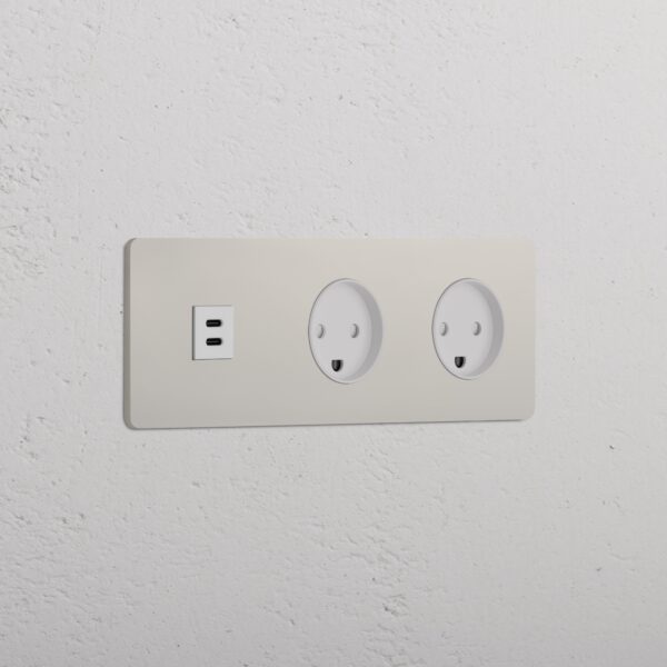 Grove Gniazdo USB-C 30 W i duńskie typu K x 2 w potrójnej ramce – Polerowany nikiel, Biały