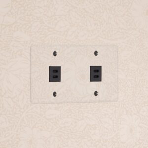 Kew Gniazdo USB-C 30 W x 2 w podwójnej ramce – Przezroczysty, Czarny
