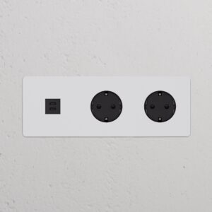 Kew Gniazdo USB-C 30 W i Schuko typu F x 2 w potrójnej ramce – Do malowania, Czarny