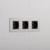 Grove Gniazdo Schuko/Bipasso x 3 w potrójnej ramce – Polerowany nikiel, Czarny