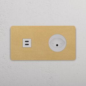 Grove Gniazdo USB-C 30W i szwajcarskie typu J w podwójnej ramce – Antyczny mosiądz, Biały