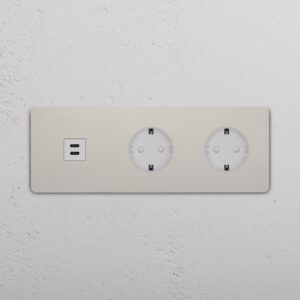 Grove Gniazdo USB-C 30 W i Schuko typu F x 2 w potrójnej ramce – Polerowany nikiel, Biały