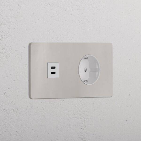 Grove Gniazdo USB-C 30 W i Schuko typu F x 2 w podwójnej ramce – Polerowany nikiel, Biały