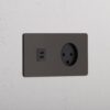 Grove Gniazdo USB-C 30 W i duńskie typu K w podwójnej ramce – Brąz, Czarny