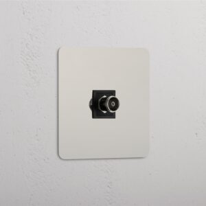 Kew Gniazdo TV w pojedynczej ramce – Polerowany nikiel, Czarny