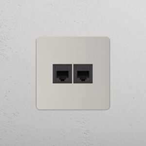Grove Gniazdo RJ45 x 2 w pojedynczej ramce – Polerowany nikiel, Czarny