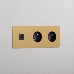 Kew Gniazdo USB-C 30 W i francusko/belgijskie typu E x 2 w potrójnej ramce – Antyczny mosiądz, Czarny
