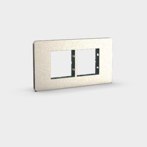 Grove 4-modułowa ramka z 2 modułami 45 mm – Satynowy nikiel