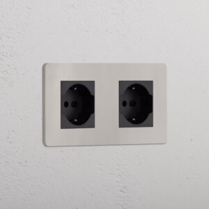 Grove Gniazdo Schuko/Bipasso x 2 w podwójnej ramce – Polerowany nikiel, Czarny