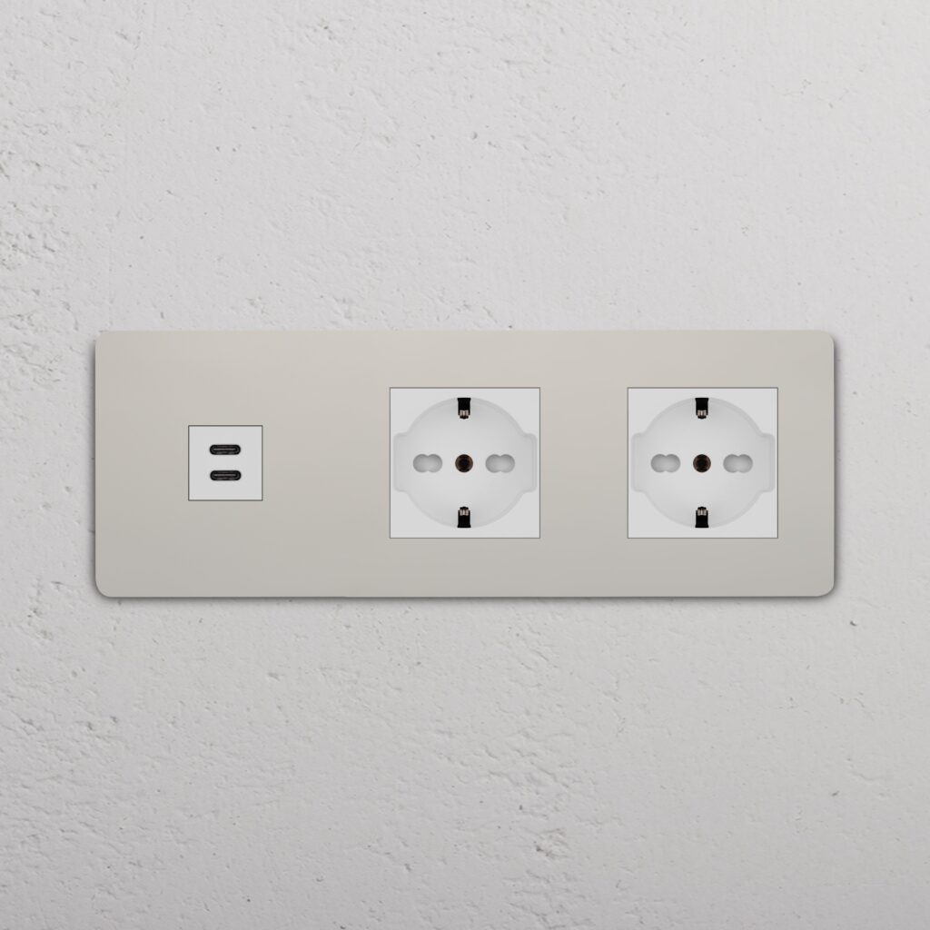Grove Gniazdo USB-C 30 W i Schuko/Bipasso x 2 w potrójnej ramce – Polerowany nikiel, Biały