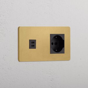 Grove Gniazdo USB-C 30 W i Schuko/Bipasso w podwójnej ramce – Antyczny mosiądz, Czarny