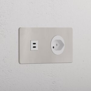 Grove Gniazdo USB-C 30W i szwajcarskie typu J w podwójnej ramce – Polerowany nikiel, Biały