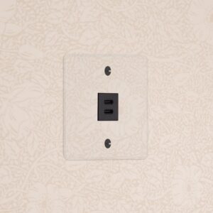 Kew Gniazdo USB-C 30 W w pojedynczej ramce – Przezroczysty, Czarny