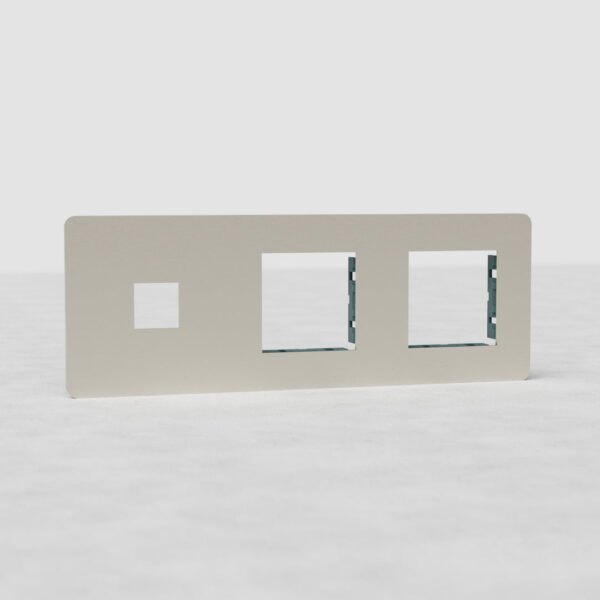 Grove Potrójna ramka modułowa na 2 x 45 mm moduły oraz 1 x keystone – Satynowy nikiel