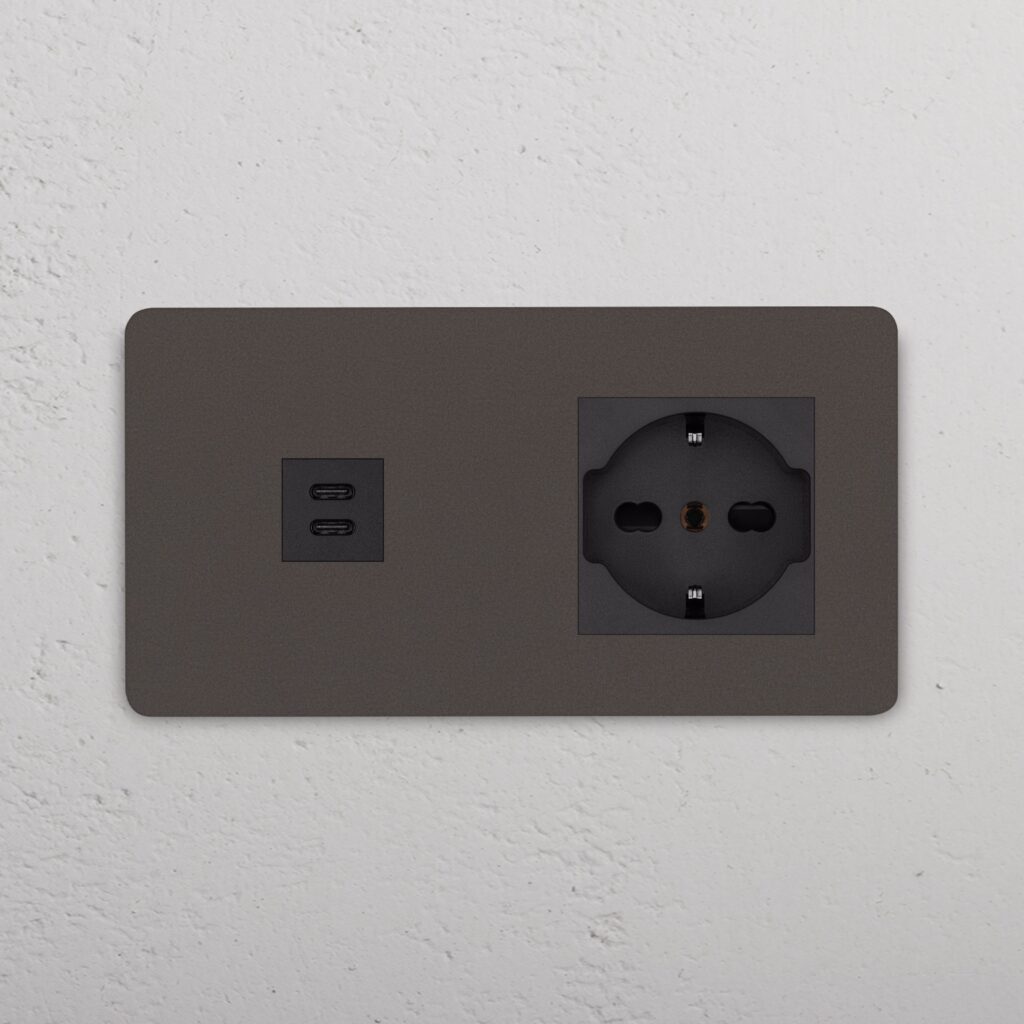 Grove Gniazdo USB-C 30 W i Schuko/Bipasso w podwójnej ramce – Brąz, Czarny