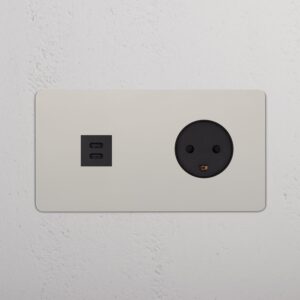 Kew Gniazdo USB-C 30 W i duńskie typu K w podwójnej ramce – Polerowany nikiel, Czarny