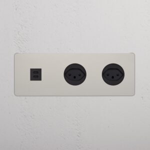Kew Gniazdo USB-C 30W i szwajcarskie typu J x 2 w potrójnej ramce – Polerowany nikiel, Czarny
