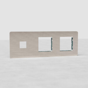 Grove Potrójna ramka modułowa na 2 x 45 mm moduły oraz 1 x keystone – Polerowany nikiel