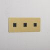 Kew Gniazdo USB-C 30 W x 3 w potrójnej ramce – Antyczny mosiądz, Czarny