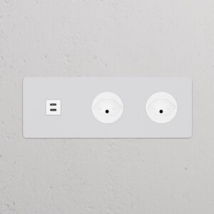 Kew Gniazdo USB-C 30W i szwajcarskie typu J x 2 w potrójnej ramce – Do malowania, Biały