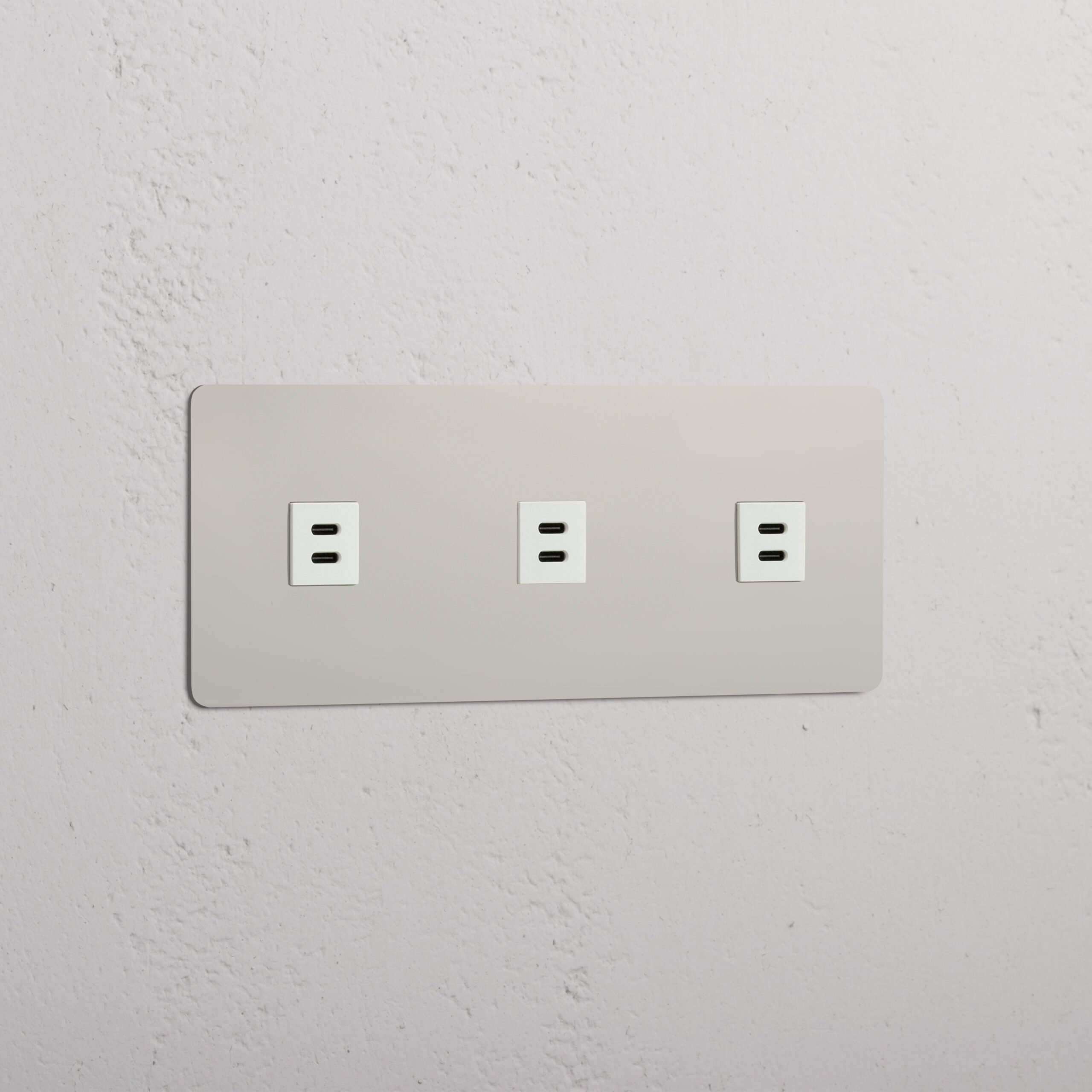 Kew Gniazdo USB-C 30 W x 3 w potrójnej ramce – Polerowany nikiel, Biały
