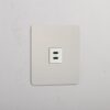Kew Gniazdo USB-C 30 W w pojedynczej ramce – Polerowany nikiel, Biały