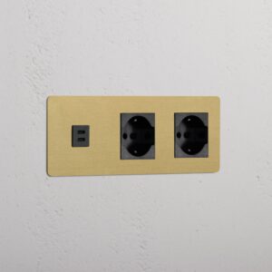 Kew Gniazdo USB-C 30 W i Schuko/Bipasso x 2 w potrójnej ramce – Antyczny mosiądz, Czarny