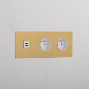 Kew Gniazdo USB-C 30 W i francusko/belgijskie typu E x 2 w potrójnej ramce – Antyczny mosiądz, Biały