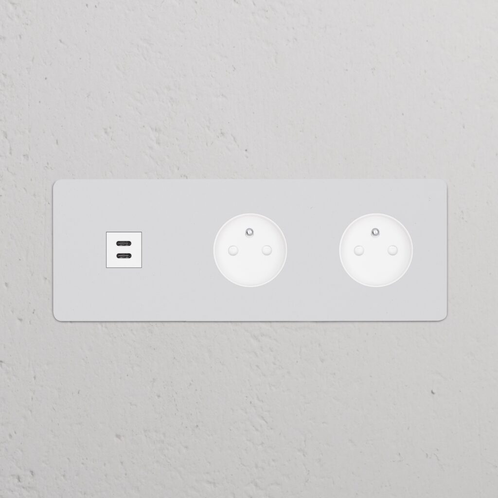 Kew Gniazdo USB-C 30 W i francusko/belgijskie typu E x 2 w potrójnej ramce – Do malowania, Biały