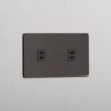 Grove Gniazdo USB-C 30 W x 2 w podwójnej ramce – Brąz, Czarny