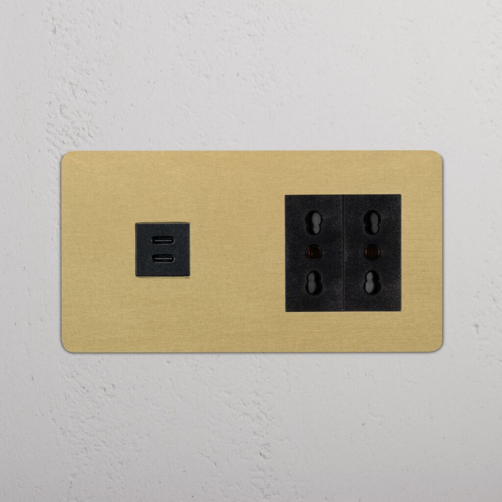 Kew Gniazdo USB-C 30 W i Bipasso x 2 w podwójnej ramce – Antyczny mosiądz, Czarny