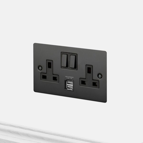 Gniazdo podwójne z USB 3.1A Typ G UK 2G Standard Brytyjski – Czarny (UK)